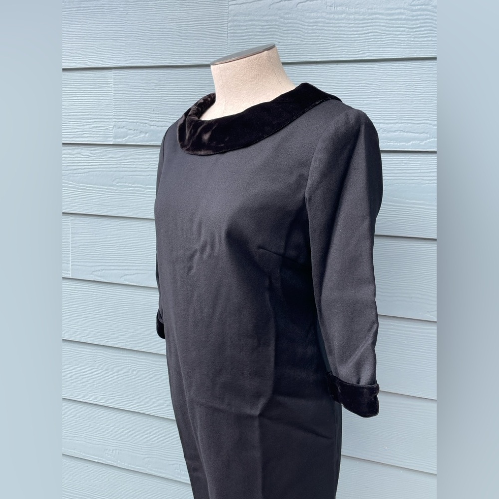 Talbots Vintage Black Wool Sheath Velvet Trim Back Zip V-Neck Size 4 Petite EUC - Picture 4 of 16